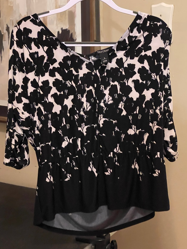 White House Black Market Black And Cream Abstract Floral Top